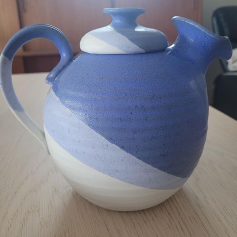 Pen keramikk tekanne m/6 krus