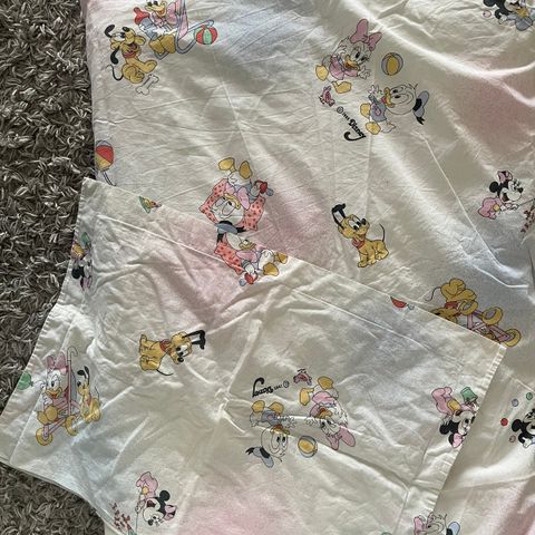 Sengesett - Disney - 1985 - vintage - retro - Disney babies print fabric - laken