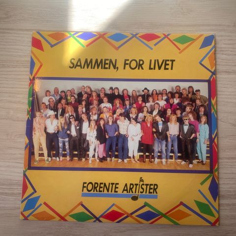 Forente Artister- Sammen For Livet