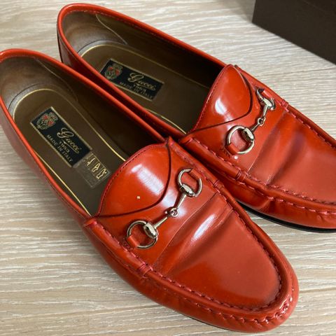 Gucci moccasin orange