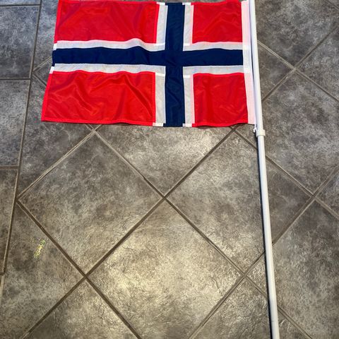 Norsk flagg til båt?