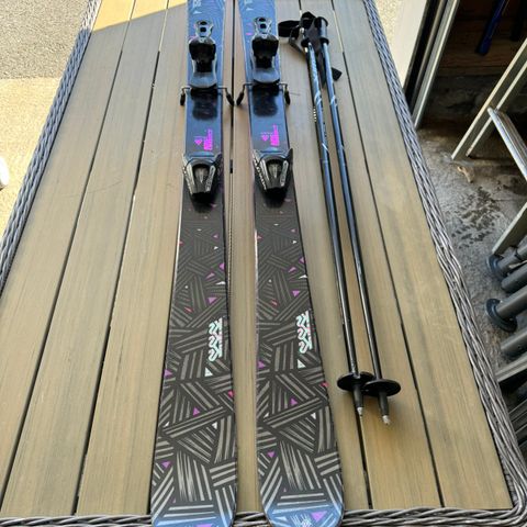 Twintip ski med sko str 40
