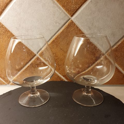 2 konjakkglass for 50 kr