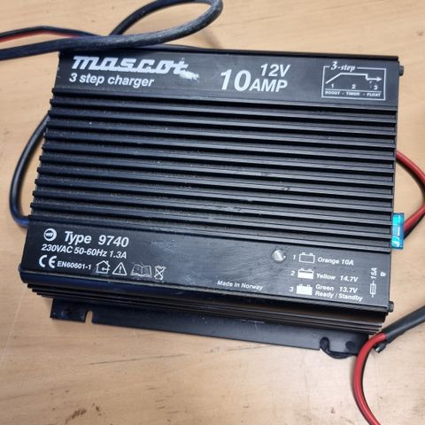 Maskot 3 trinslader 10 amp