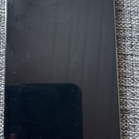 iPhone 12 pro svart