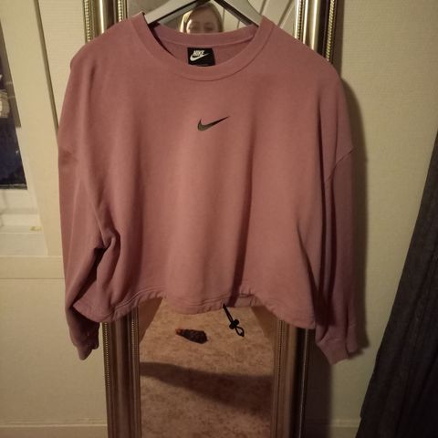 Nike crop genser str s/m