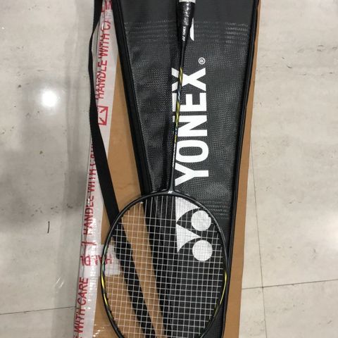 Helt ny Yonex nanoflare 800 lt badminton racket