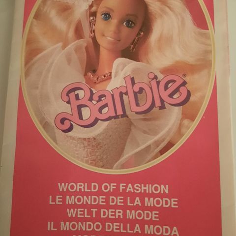 Barbie broskyre