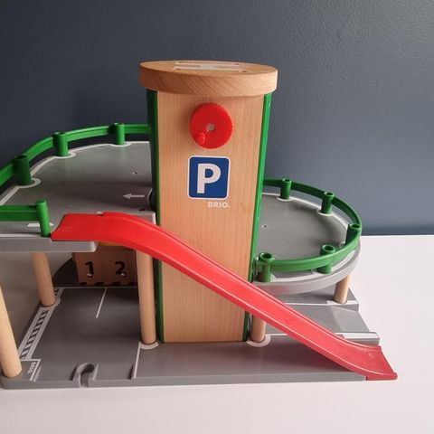 Brio parkeringshus