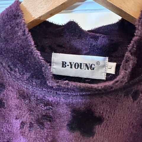 Genser fra B-Young - vintage