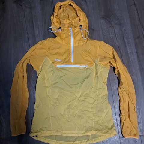 Bergans Cecilie  microlight anorak small