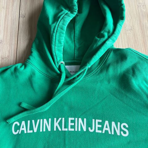 Calvin Klein hettegenser