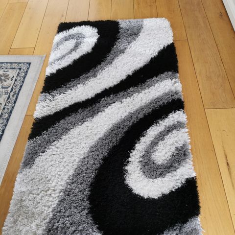 Soft fluffy shag bedroom RUG