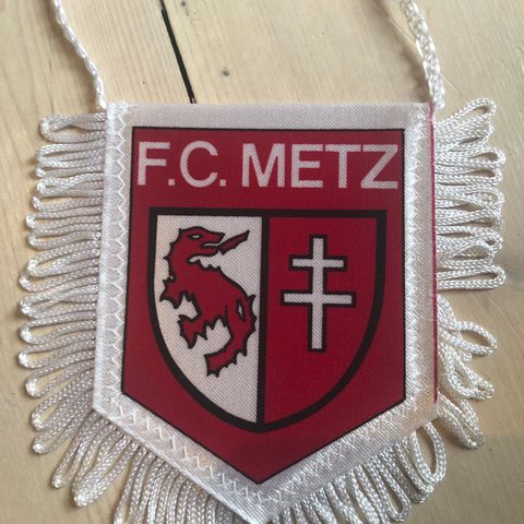 FC Metz - vintage minivimpel