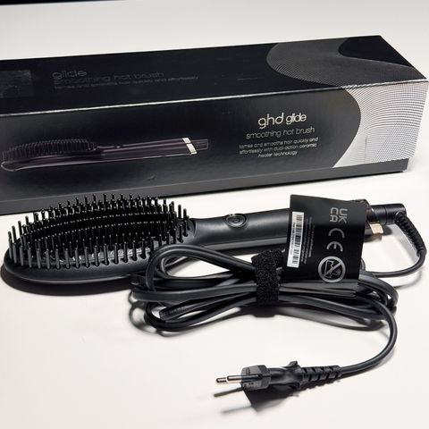 ghd glide smoothing hot brush