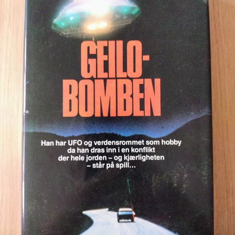 Geilo-Bomben. Arne Thomassen. Science fiction. Innbundet bok