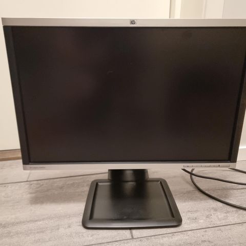 Dataskjermen HP LA2405x 24"