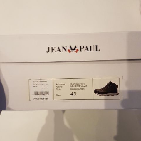 Jean Paul sko selges nye.