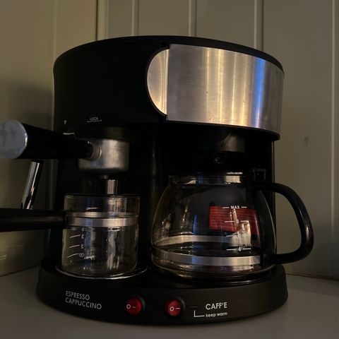 Espresso Cappuccino kaffemaskin + filterkaffe