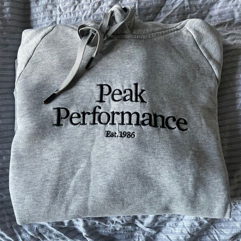 Peak performance original hood
