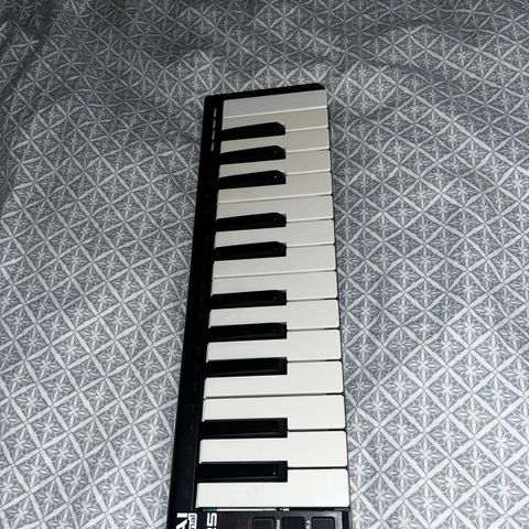 MIDI-keyboard til Pc/mac