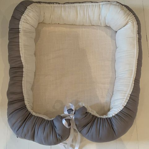 babynest tvillinger