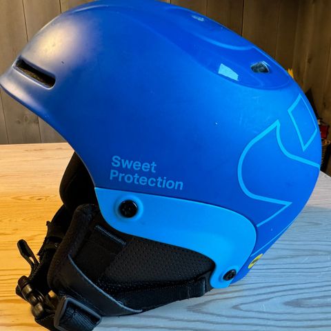 Sweet Protection str S/M
