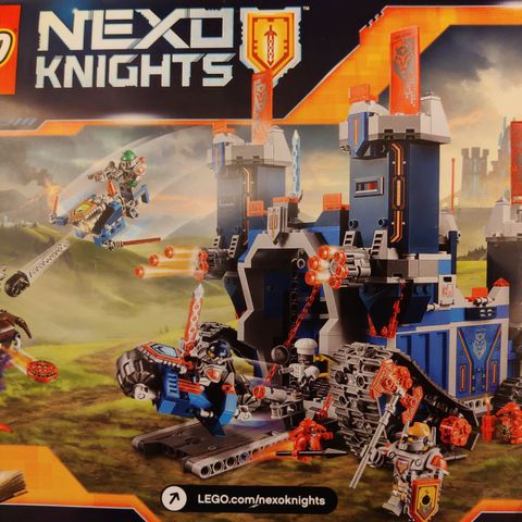 Lego Nexo Knights Fortrex (70317)