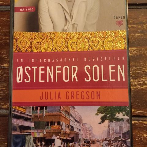 Klassikeren "Østenfor Solen" - Julia Gregson