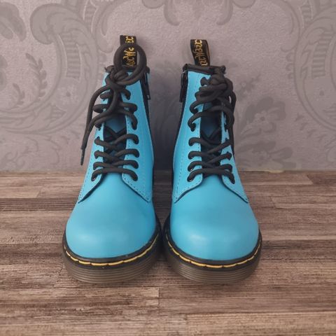 Nye lekre Dr. Martens i str 29