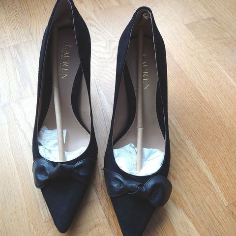 Ralph Lauren- pumps helt ny -RYDDESALG !!!