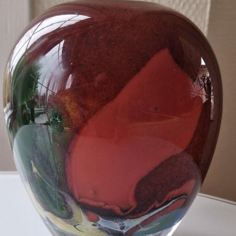 Hadeland Glassverk.  Kunstglass ,vase .Gro Bergslien.