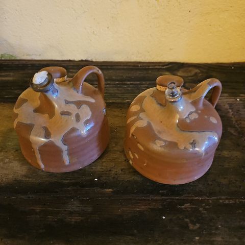 Oljelamper i keramikk