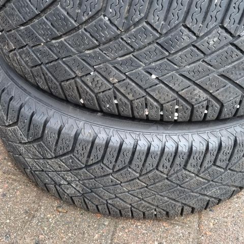 195/60R15 Continental vinterdekk 2stk