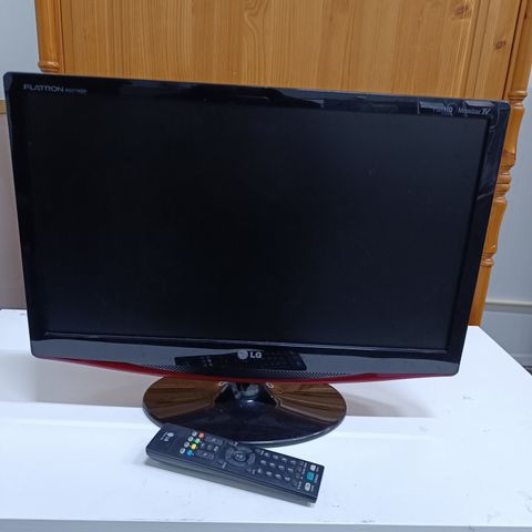 LG TV FULL HD 32 tom