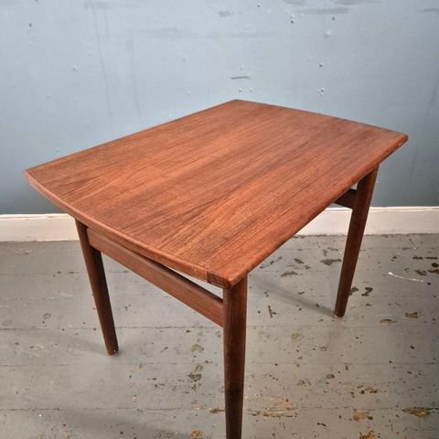 Teak salongbord. Retro - Vintage - Scandinavian Mid Century!