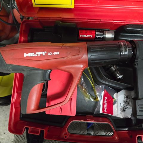 Hilti boltepistol DX 460 MX72 + enkelskuddsfront, 500 skudd og 500 spiker