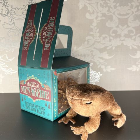 Magical Menagerie Toad frosk padde Harry Potter LitJoy Crate