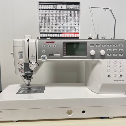 Janome 6700P (halv industri symaskin)