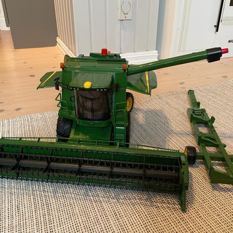 Bruder leker - John Deere traktor og skurtresker