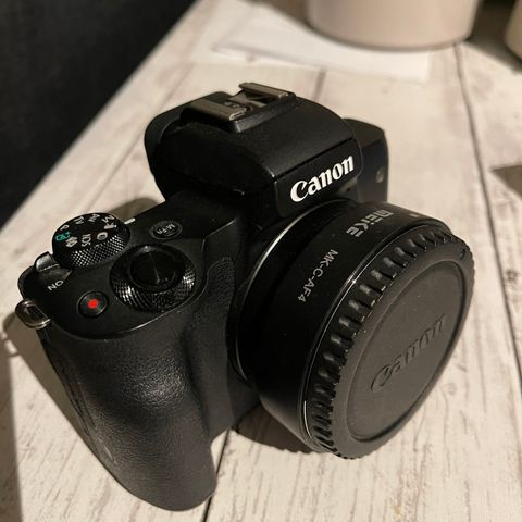 CANON m50 body + EF adapter + extra battery