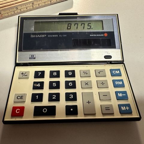Retro kalkulator
