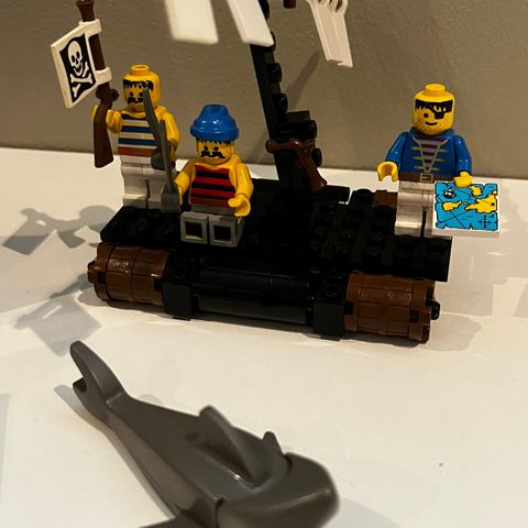 Lego pirates sett 6257 Castaway