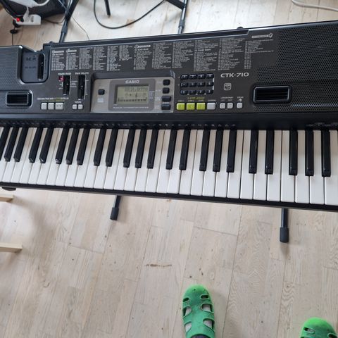 Elektronisk piano, Casio CTK-710