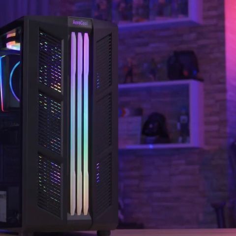 Kraftig gaming pc for pengene