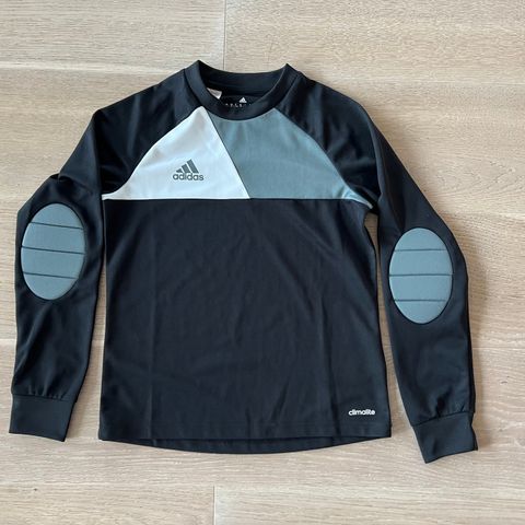 Keepertrøye fra Adidas str 140, ubrukt