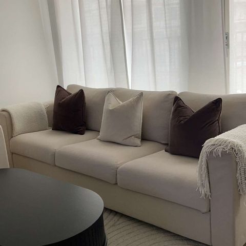 tre-seters sofa med lenestol