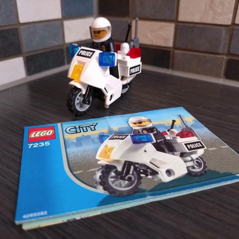 LEGO City 7235 KOMPLETT NÅ MED GRATIS FRAKT