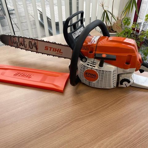 Stihl MS 261  /  Varme i håndtak  /  Bra sverd og kjede