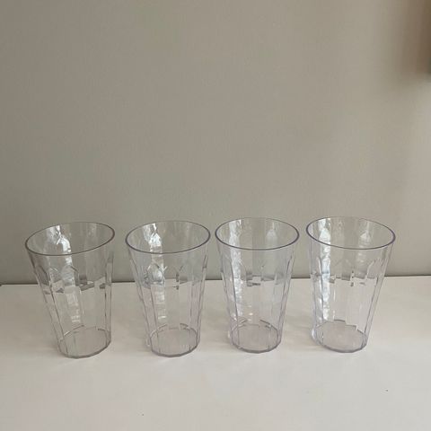 4 Tupperware glass i hardplast 4,75 dl